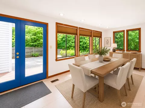 Dining - 10820 NE 183rd Ct, Bothell, WA 98011 photo 1 of 2
