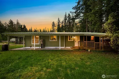 6159 Cedar Ln, Maple Falls, WA 98266