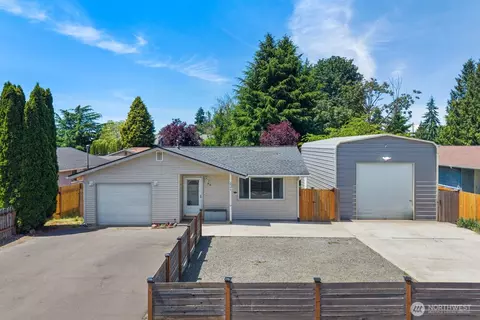 2406 64th Ave NE, Tacoma, WA 98422