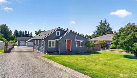 10520 50th Ave E, Tacoma, WA 98446