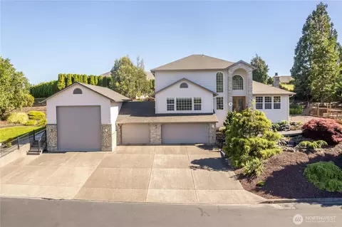 38 View Ridge Cir, Longview, WA 98632