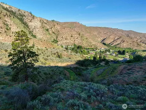 0 Juniper Ln, Monitor, WA 98836