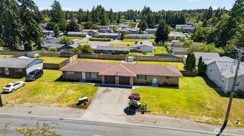 912 138th St E, Tacoma, WA 98445