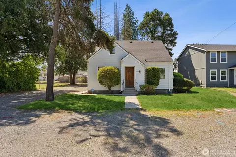 512 118th St S, Tacoma, WA 98444