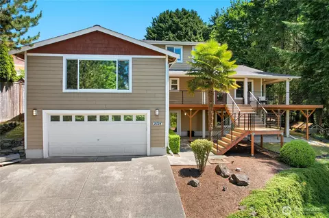 2028 NW Misty Ridge Ln, Silverdale, WA 98383