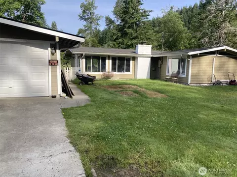105 Mason Ln, Aberdeen, WA 98520