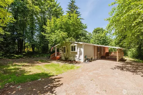 6525 SE Skycrest Ln, Port Orchard, WA 98366