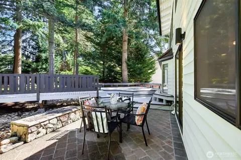 Exterior - 2325 140th Pl SE, Mill Creek, WA 98012 photo 3 of 8