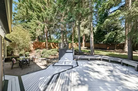Exterior - 2325 140th Pl SE, Mill Creek, WA 98012 photo 5 of 8
