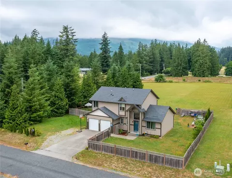 24051 Mangat Ln, Sedro Woolley, WA 98284