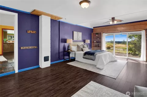 Bedroom - 3825 Cabrant Rd, Everson, WA 98247 photo 3 of 10