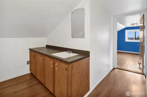 Entry Way - 3825 Cabrant Rd, Everson, WA 98247 photo 2 of 2