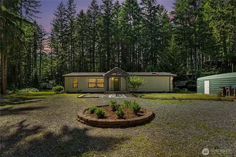 11150 Helena Trl SW, Port Orchard, WA 98367