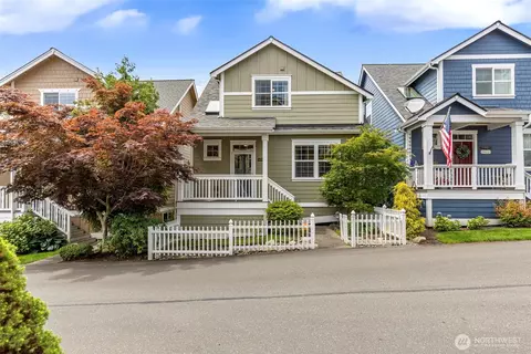 19421 Scoter Ln NE, Poulsbo, WA 98370
