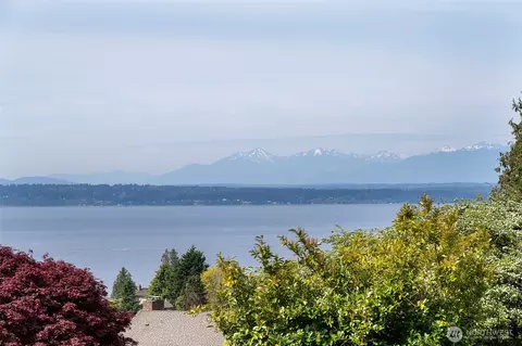13015 8th Ave NW, Seattle, WA 98177