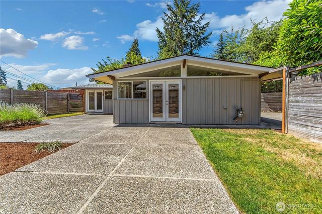 7801 Leschi Rd SW, Lakewood, WA 98498