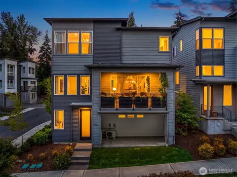 7803 NE 123rd Ct, Kirkland, WA 98034
