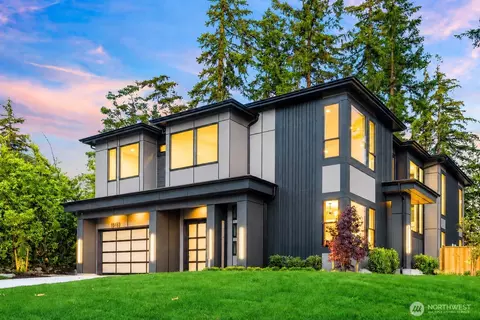 15103 SE 41st Pl, Bellevue, WA 98006