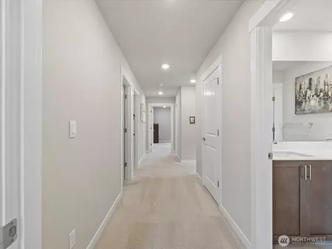 Entry Way - 2809 193rd Pl SE, Bothell, WA 98012 photo 2 of 4