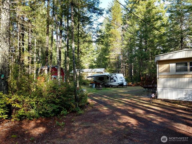 221 NE Madrona Ave, Tahuya, WA 98588