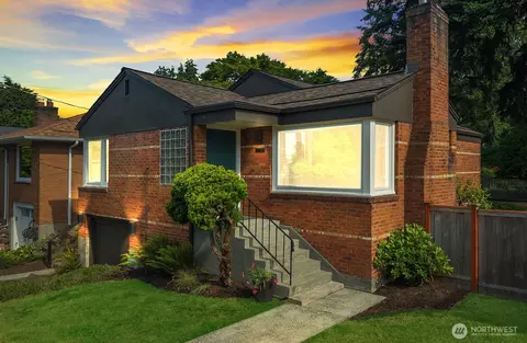 4414 NE 65th St, Seattle, WA 98115