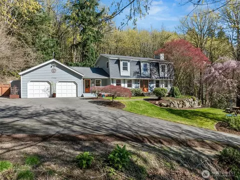 7238 Lakemont Blvd SE, Bellevue, WA 98006
