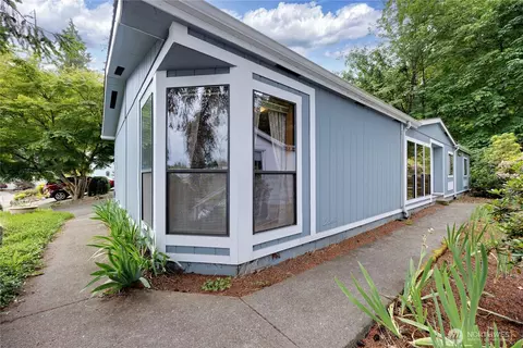 574 NW Silver Glen Ln #41, Bremerton, WA 98311