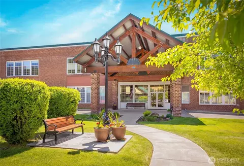 202 E Third St #104, Cle Elum, WA 98922