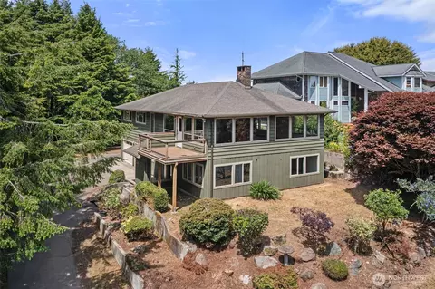 2123 Wecoma Pl, Ilwaco, WA 98624