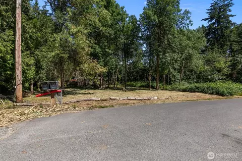 122 Nn 155th Ave SE, Renton, WA 98059