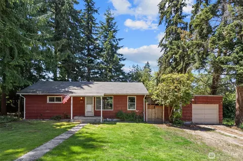 20430 52nd Ave W, Lynnwood, WA 98036