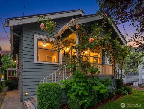 731 N 80th St, Seattle, WA 98103