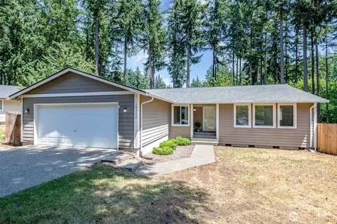 18312 Parkcrest Ct SE, Yelm, WA 98597