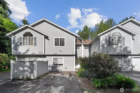 2537 S 288th St #3, Federal Way, WA 98003