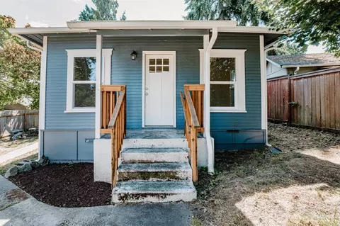 Exterior - 3714 22nd St, Everett, WA 98201 photo 17 of 20