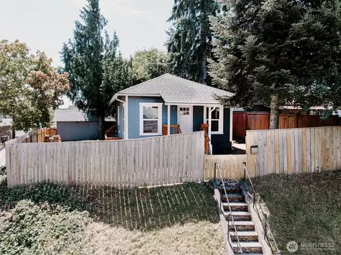Exterior - 3714 22nd St, Everett, WA 98201 photo 20 of 20
