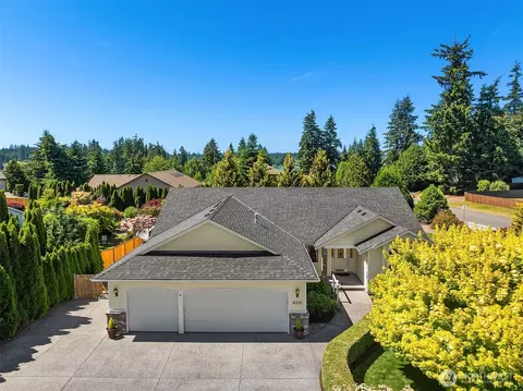 4031 157th St NW, Stanwood, WA 98292