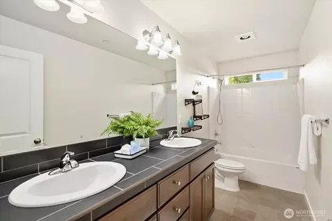Bath - 12102 NE 174th St #1, Bothell, WA 98011 photo 5 of 6