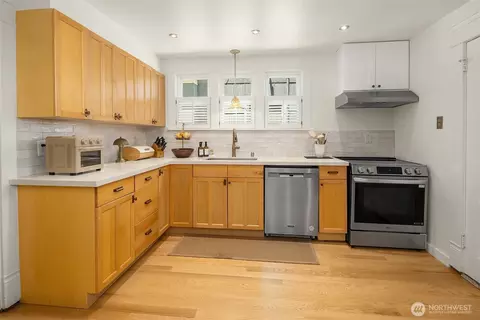 Kitchen - 1911 Rucker Ave, Everett, WA 98201 photo 2 of 2
