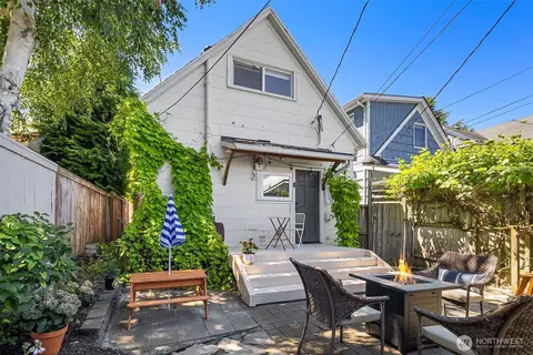 Exterior - 1911 Rucker Ave, Everett, WA 98201 photo 4 of 5