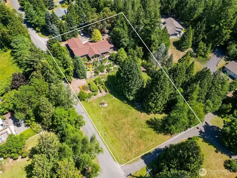 12 Kirner Ridge Ln, Sequim, WA 98382
