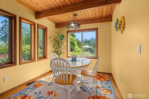 Dining - 1090 Middle Fork Rd, Onalaska, WA 98570 photo 2 of 2