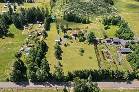 View/Area - 1090 Middle Fork Rd, Onalaska, WA 98570 photo 2 of 3