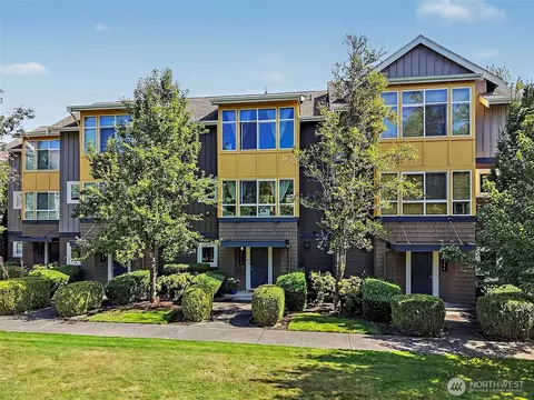 1748 24th Ave NE, Issaquah, WA 98029