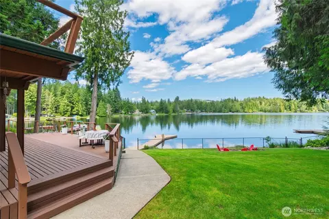 4694 Panther Lake Rd W, Bremerton, WA 98312
