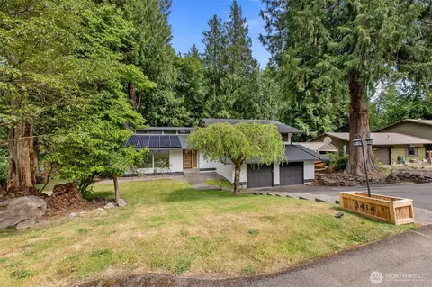 3414 NE Quinault Dr, Bremerton, WA 98311