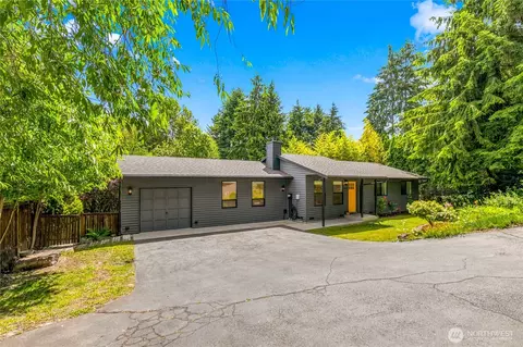 21401 52nd Ave SE, Woodinville, WA 98072