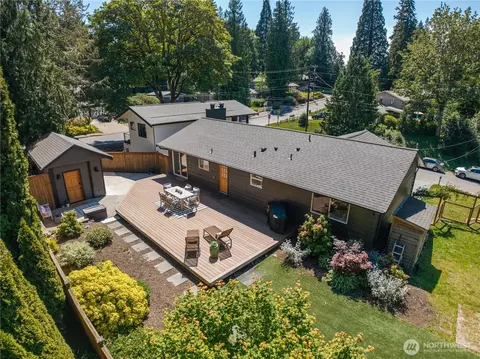 19927 89th Pl W, Edmonds, WA 98026