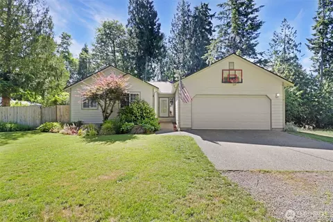15626 Lindsay Rd SE, Yelm, WA 98597