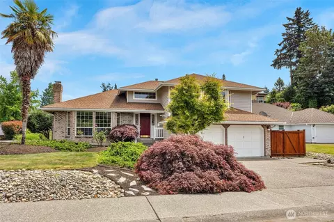 816 Aloha Pl, Edmonds, WA 98020